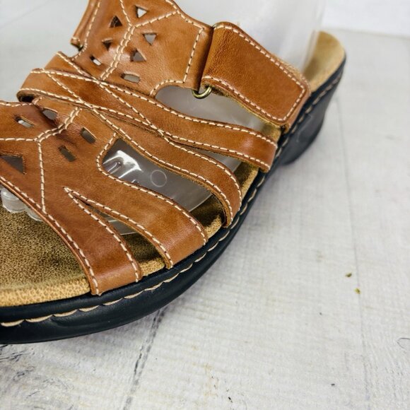 Clarks Bendables Womens 65661 Brown Tan Leather Slide Open Toe Shoes Size 9 XW - Picture 16 of 16
